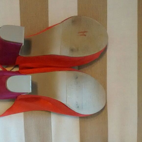 Olsenboye Platform Sandals  - Picture 4 of 8